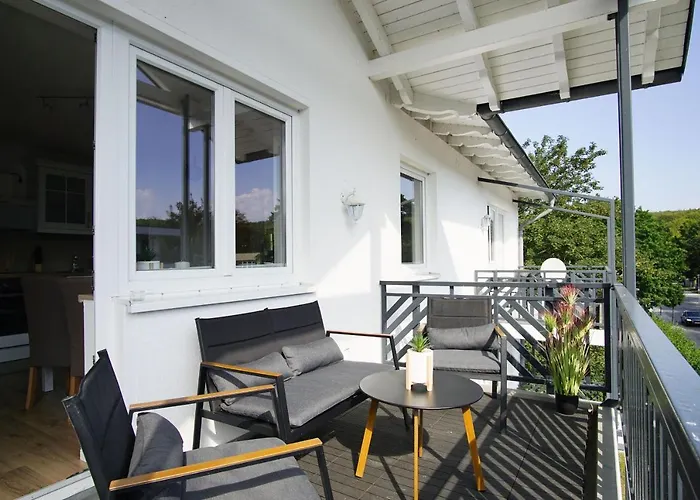 公寓 Schoene 2-raum-wohnung Mit Balkon, Gratis Nutzung Vom Ahoi Erlebnisbad Und Sauna In - Jolie 09