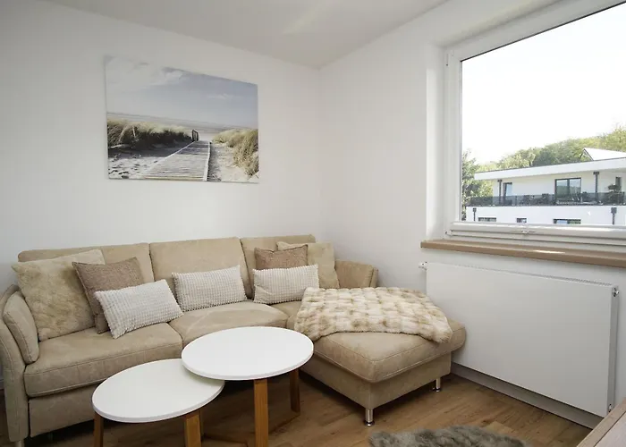 Schoene 2-raum-wohnung Mit Balkon, Gratis Nutzung Vom Ahoi Erlebnisbad Und Sauna In - Jolie 09 公寓 Sellin (Rugen)